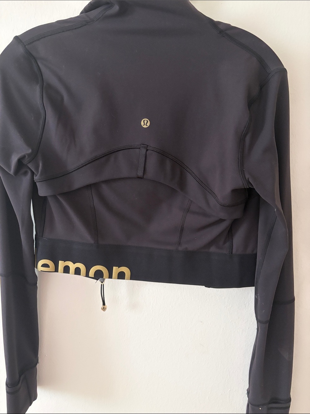 lululemon athletica cropped define jacket black with gold new without tags rare - Picture 3 of 3
